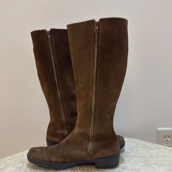Clark’s tall suede boots Sherpa lined zipper Brown size 5.5 - Picture 3 of 11